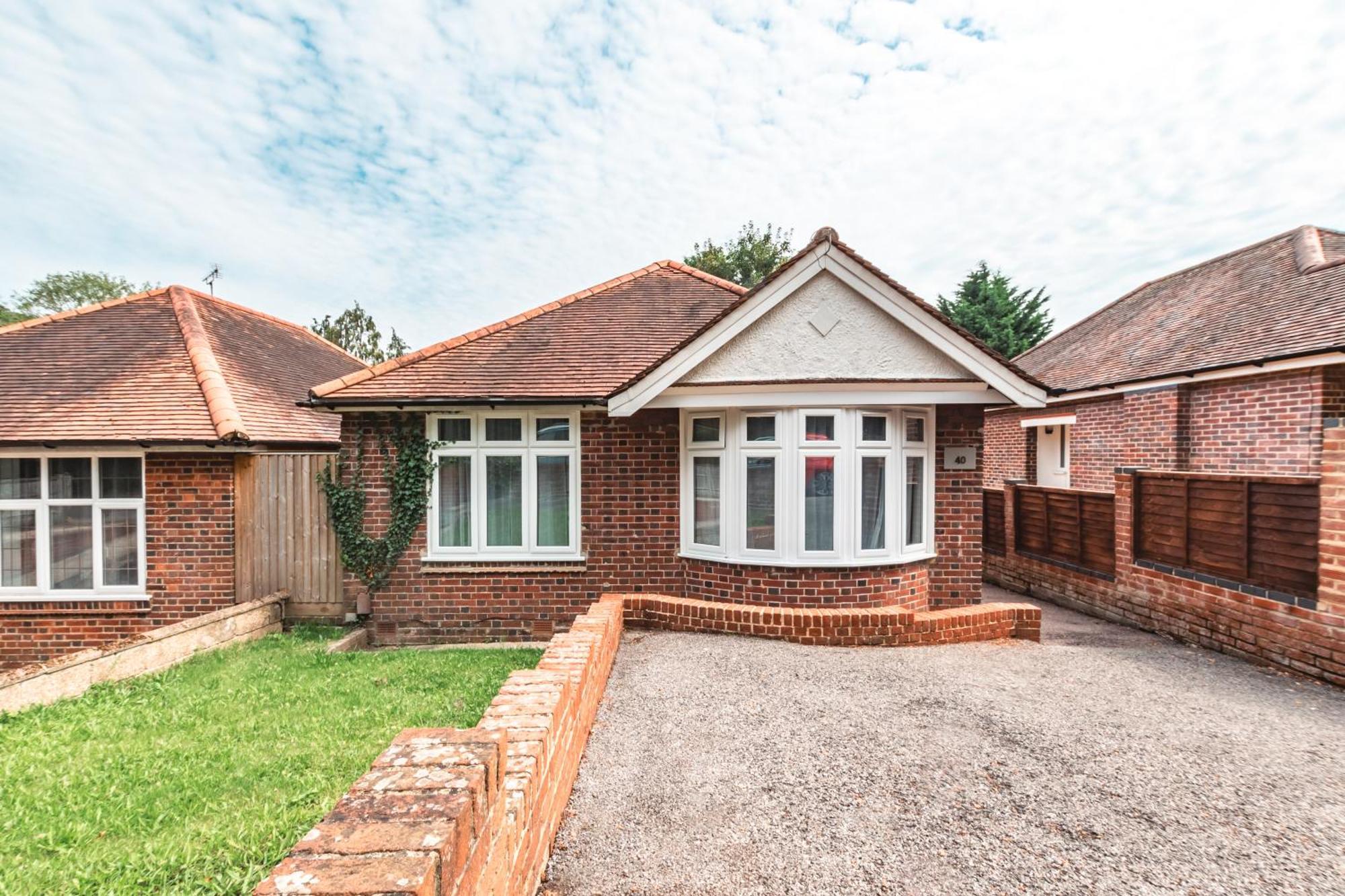 Family Gathering Bungalow Southampton Exteriör bild